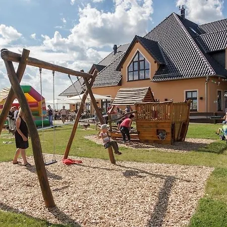 Ferienhaeuser In Markleeberg Im Am