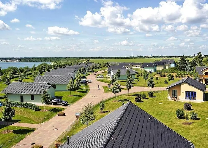 In Near A Nyaraló *